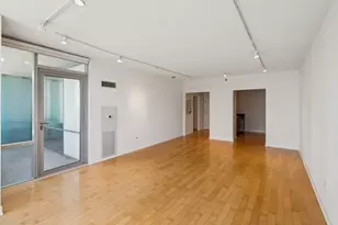 8 E Randolph St, Chicago, IL 60601 - Photo 10