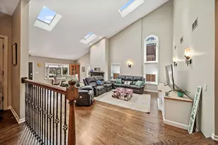 404 Grand Blvd, Park Ridge, IL 60068 - Photo 12