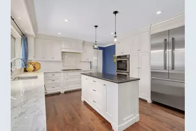 130 Naperville Road, Clarendon Hills, IL 60514 - Photo 16