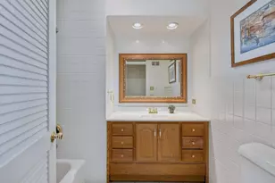 130 Naperville Rd, Clarendon Hills, IL 60514 - Photo 30
