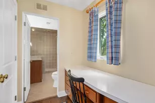 130 Naperville Rd, Clarendon Hills, IL 60514 - Photo 24