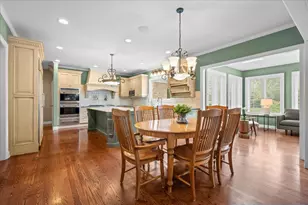 1310 Longmeadow Ln, Lake Forest, IL 60045 - Photo 12