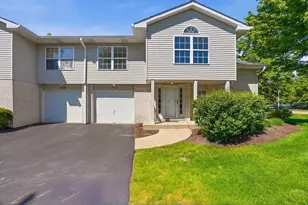 1332 Sugar Ct, Naperville, IL 60563 - Photo 1