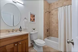 2701 N Mildred Ave, Chicago, IL 60614 - Photo 16