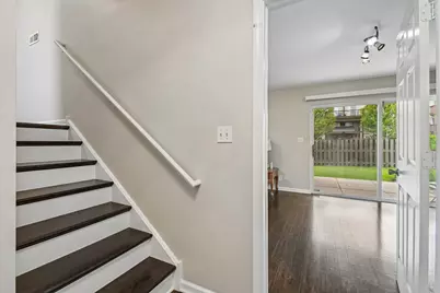 673 E Fountainview Drive #673, Mundelein, IL 60060 - Photo 12