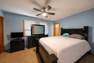 9421 Lindsay St, Orland Hills, IL 60487 - Photo 22
