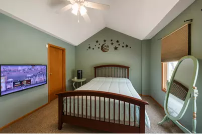 9421 Lindsay Street, Orland Hills, IL 60487 - Photo 16