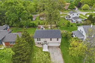 6212 Leonard Ave, Downers Grove, IL 60516 - Photo 2