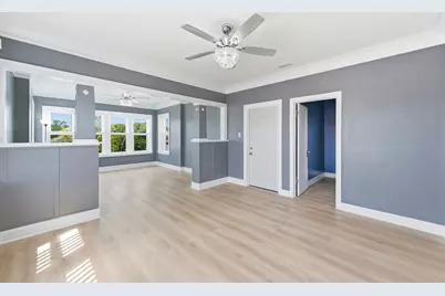 9517 S Escanaba Avenue, Chicago, IL 60617 - Photo 4
