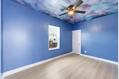 9517 S Escanaba Avenue, Chicago, IL 60617 - Photo 8