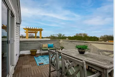 2849 N Damen Avenue #3, Chicago, IL 60618 - Photo 14