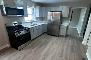 6009 S Kolin Ave, Chicago, IL 60629 - Photo 4
