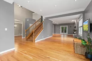 3705 Provence Dr, Saint Charles, IL 60175 - Photo 10