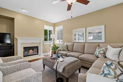 3102 Merrywell Court, Carpentersville, IL 60110 - Photo 6