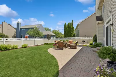 3102 Merrywell Court, Carpentersville, IL 60110 - Photo 26