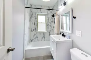 7400 N Seeley Ave, Chicago, IL 60645 - Photo 22