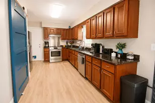317 Hillside Rd, New Lenox, IL 60451 - Photo 10