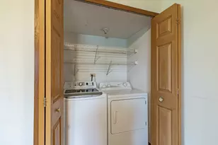 17490 W Chestnut Ln, Gurnee, IL 60031 - Photo 10