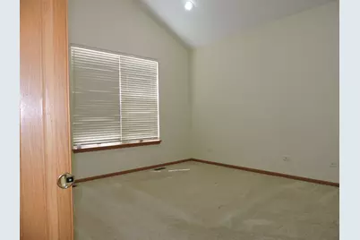 5640 Cambridge Way, Hanover Park, IL 60133 - Photo 24