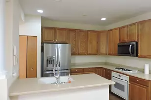 5640 Cambridge Way, Hanover Park, IL 60133 - Photo 16