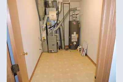 5640 Cambridge Way, Hanover Park, IL 60133 - Photo 38