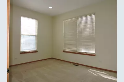 5640 Cambridge Way, Hanover Park, IL 60133 - Photo 28