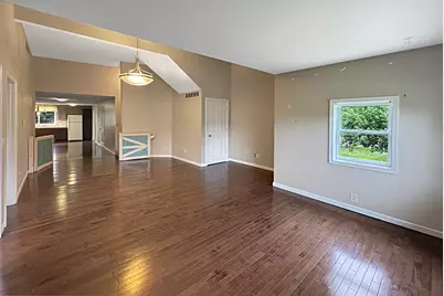700 E Canal Avenue, Ottawa, IL 61350 - Photo 4