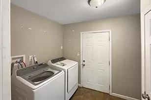 700 E Canal Ave, Ottawa, IL 61350 - Photo 18