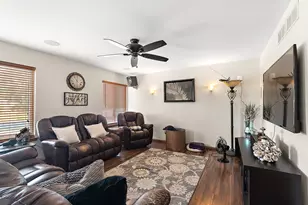 16660 Dorchester Pl, Lockport, IL 60441 - Photo 12