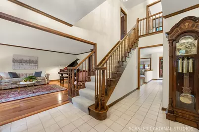809 Glenmore Court, Naperville, IL 60540 - Photo 4