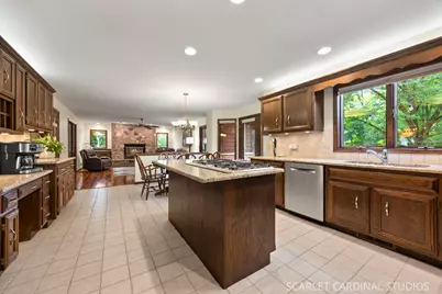 809 Glenmore Court, Naperville, IL 60540 - Photo 12