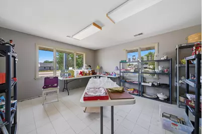 2304 Plainfield Road, Crest Hill, IL 60403 - Photo 14