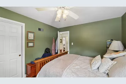 311 N Elm Avenue, Elmhurst, IL 60126 - Photo 10