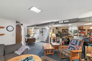 311 N Elm Ave, Elmhurst, IL 60126 - Photo 16