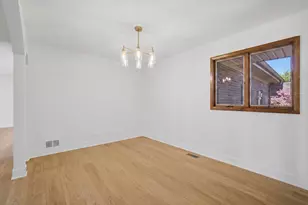 28 Windemere Ln, South Barrington, IL 60010 - Photo 10