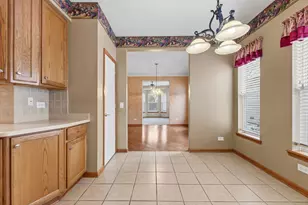 102 Hitching Post Ln, Grayslake, IL 60030 - Photo 20