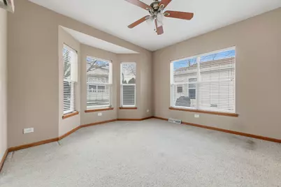 102 Hitching Post Lane, Grayslake, IL 60030 - Photo 24