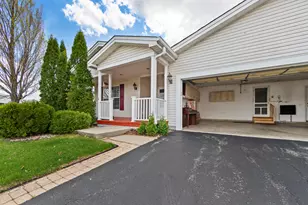 102 Hitching Post Ln, Grayslake, IL 60030 - Photo 38
