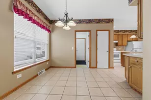 102 Hitching Post Ln, Grayslake, IL 60030 - Photo 28