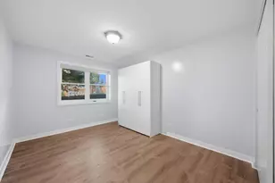 2501 W Bryn Mawr Ave, Chicago, IL 60659 - Photo 12