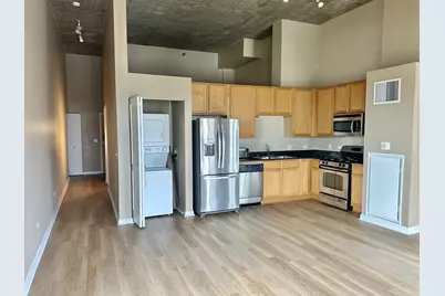 1122 W Catalpa Avenue #1005, Chicago, IL 60640 - Photo 2