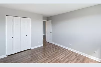 9445 Kenton Avenue #406, Skokie, IL 60076 - Photo 8