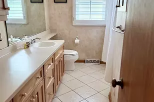 320 N Main St, Mount Prospect, IL 60056 - Photo 10