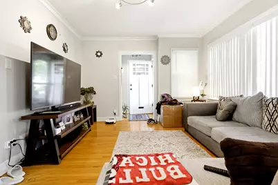 2936 N Kenneth Avenue, Chicago, IL 60641 - Photo 4