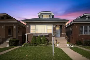 2936 N Kenneth Ave, Chicago, IL 60641 - Photo 1