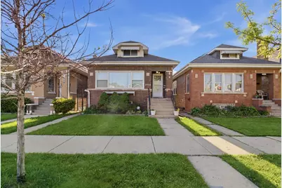 2936 N Kenneth Avenue, Chicago, IL 60641 - Photo 2