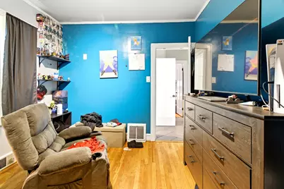 2936 N Kenneth Avenue, Chicago, IL 60641 - Photo 14