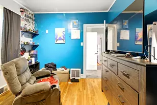 2936 N Kenneth Ave, Chicago, IL 60641 - Photo 14
