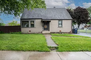 340 E Medill Ave, Northlake, IL 60164 - Photo 1
