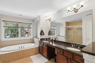 2466 Nicola Ct, Addison, IL 60101 - Photo 16